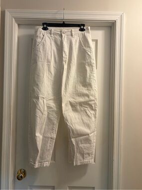 Women's Straight-Leg White Pants